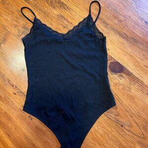 American Eagle Black Ribbed Lace Trim Bodysuit – Flirty & Sleek Staple, Size M